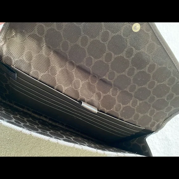 Vintage Oroton canvas and brown leather clutch - Picture 3 of 5